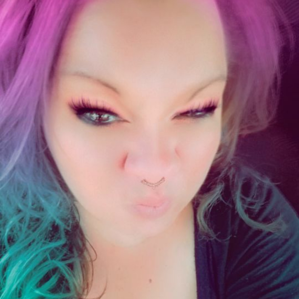 Meet your Posher, Kimberly